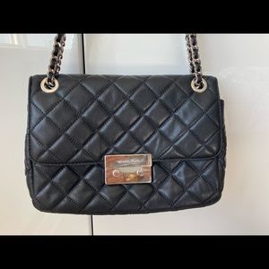 🖤💙Michael Kors Large Sloan